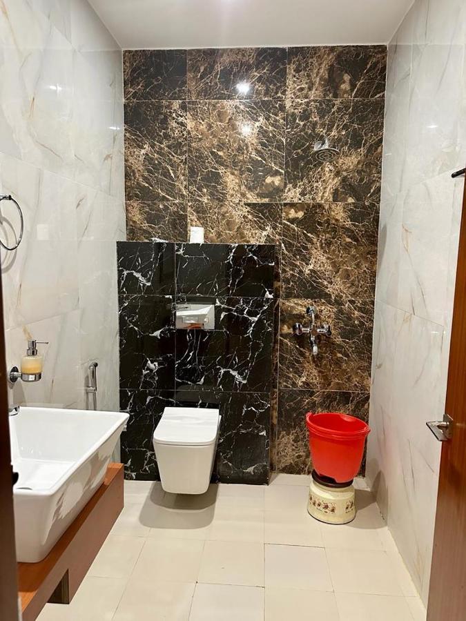 Royal Heritage Hotel & Resort Ayodhya Luaran gambar