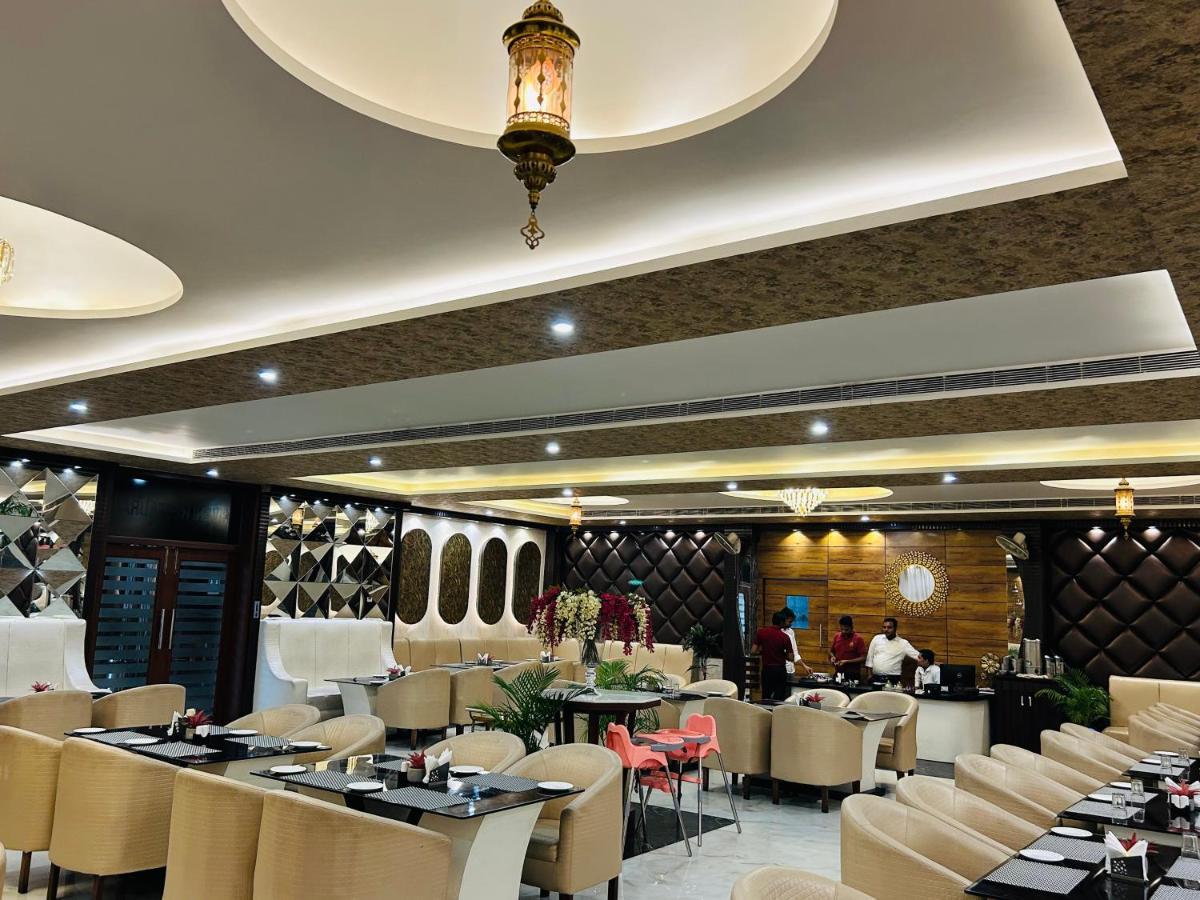 Royal Heritage Hotel & Resort Ayodhya Luaran gambar